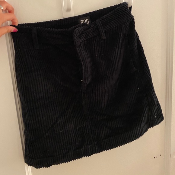 URBAN OUTFITTERS BDG SKIRT - Picture 2 of 3